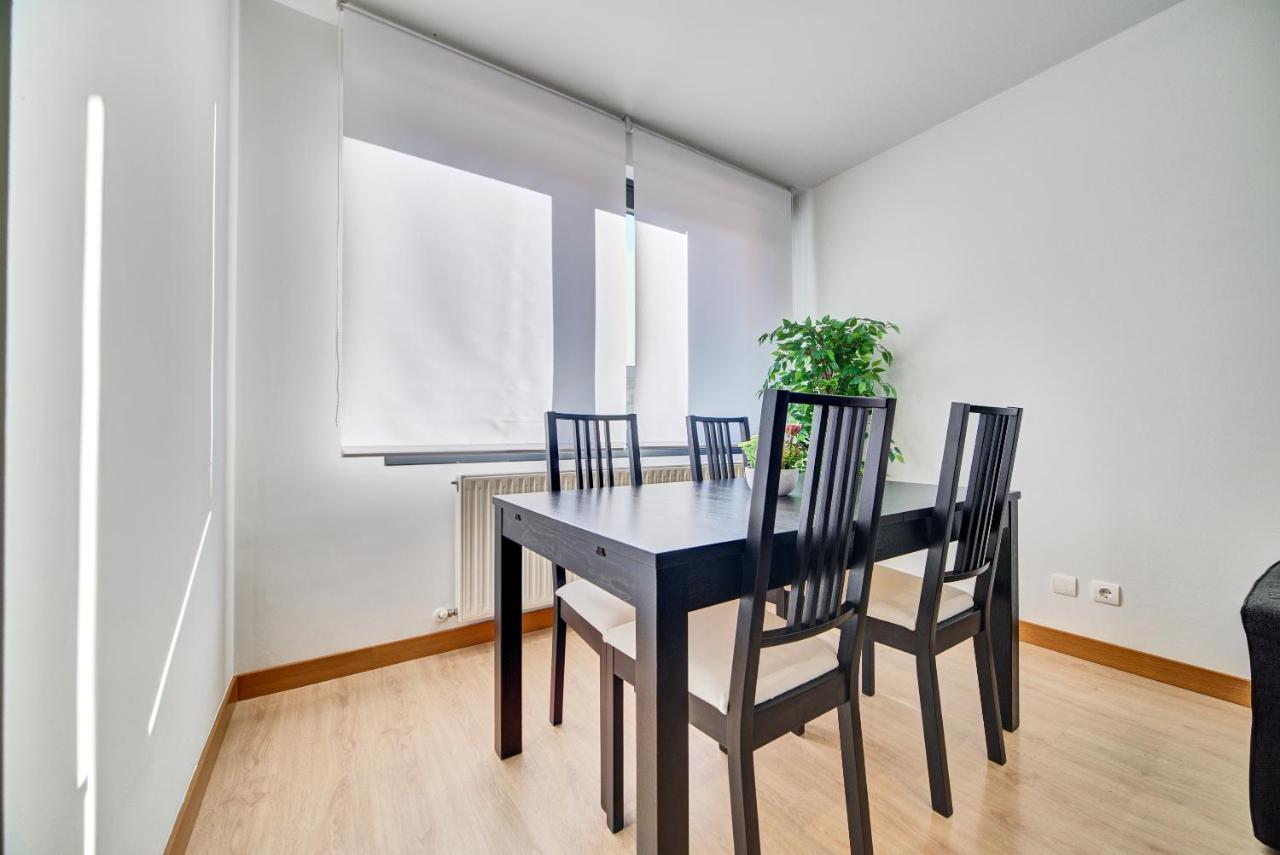 Apartamento Oihana By Clabao Huarte Luaran gambar
