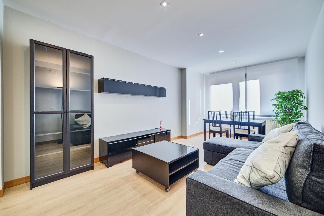 Apartamento Oihana By Clabao Huarte Luaran gambar