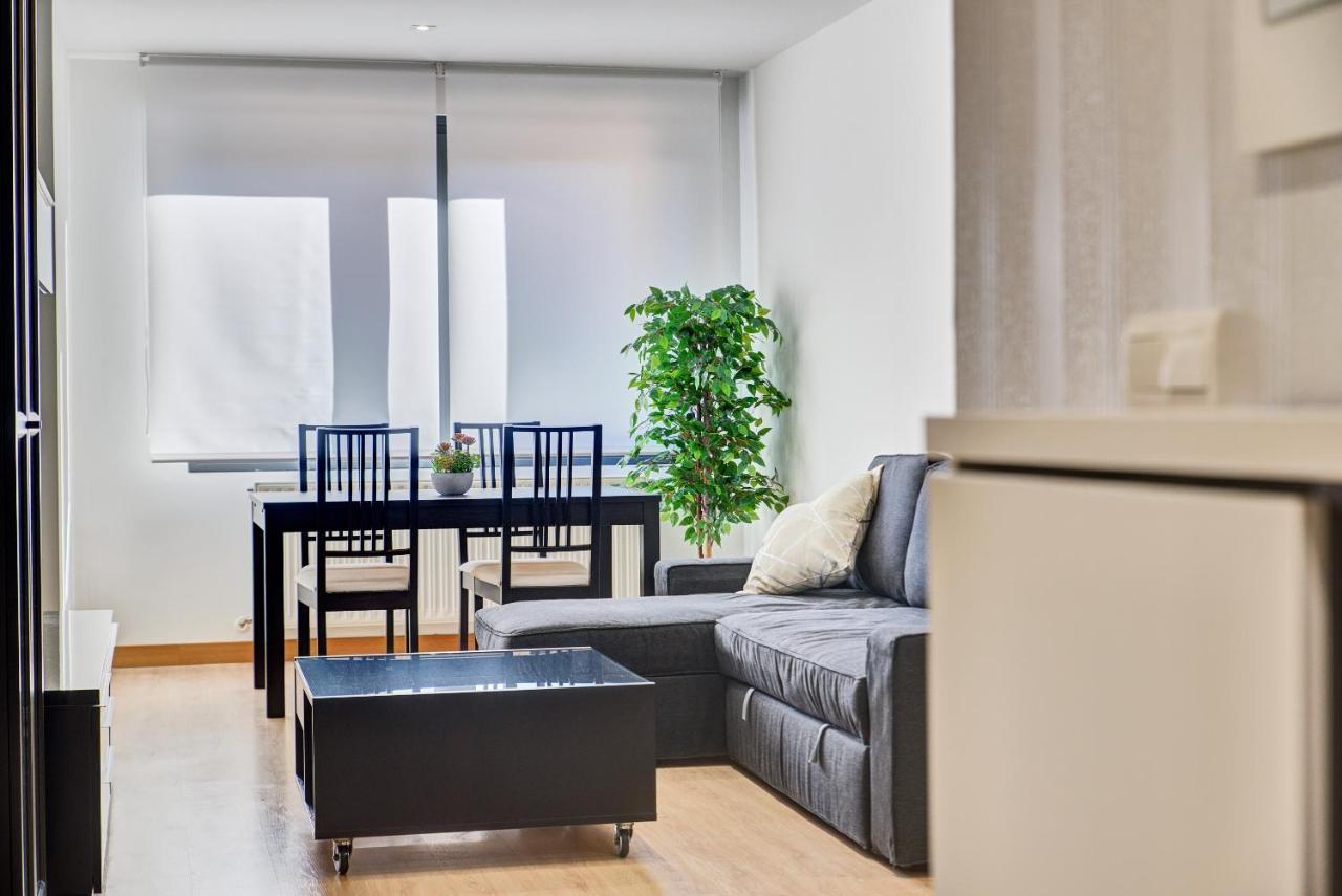 Apartamento Oihana By Clabao Huarte Luaran gambar