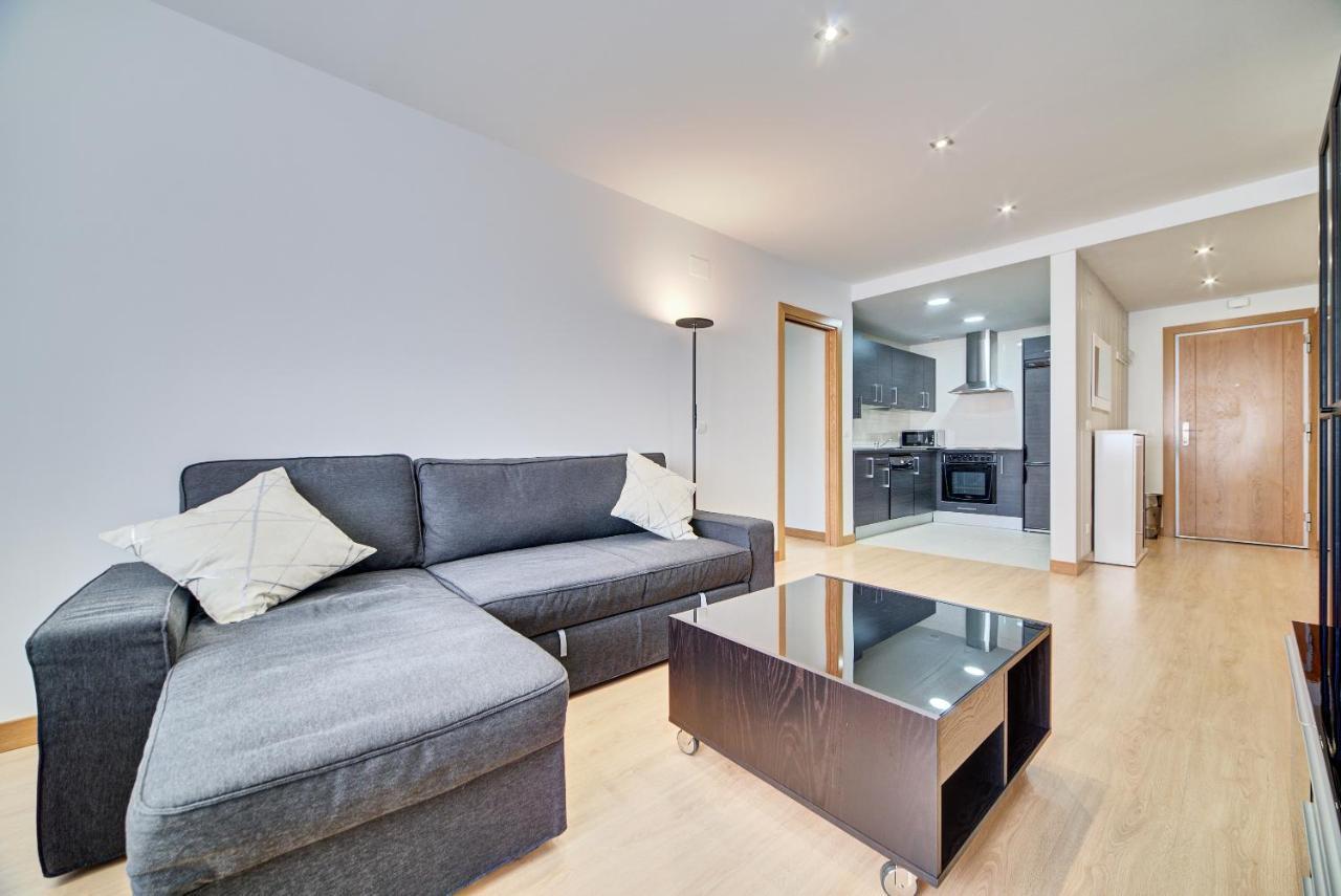 Apartamento Oihana By Clabao Huarte Luaran gambar